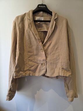 Velvet by Graham & Spencer Taupe Cropped Linen Blazer